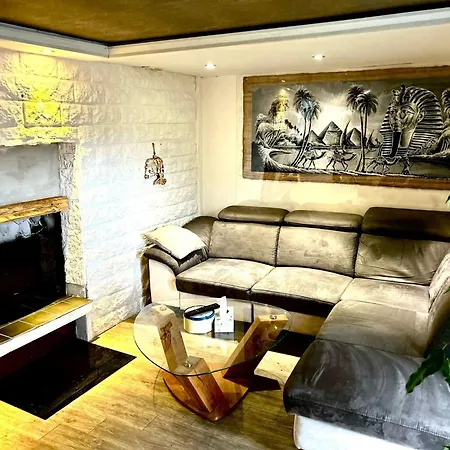 Meise Apartment *